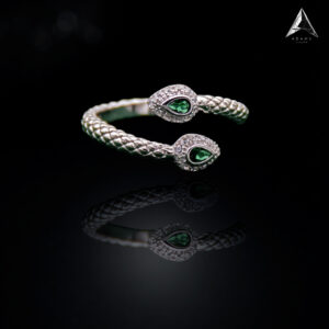 92.5 SILVER WOMEN’S RHODIUM RING